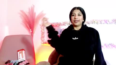 Snapshot of sharlotaustral18_ chatting on February 20, 2026, 3:36 am sharlotaustral18_ online show from February 20, 2026, 3:36 am