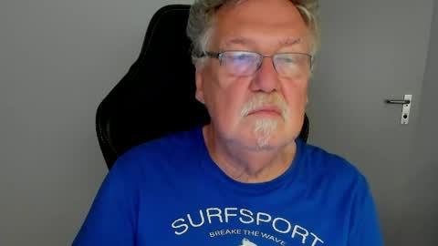 sharlots_pet online show from June 6, 2026, 8:30 am