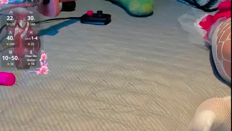 Sharlott online show from November 9, 2025, 2:26 pm