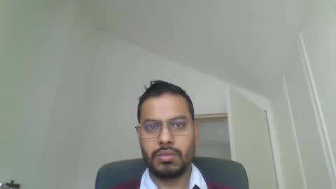 sharmamanxyz online show from October 15, 2025, 6:46 am