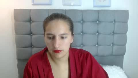 ESTEFI  online show from March 14, 2026, 1:16 pm
