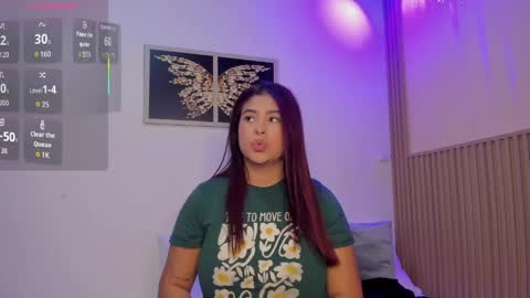 Snapshot of sharonscothh chatting on April 4, 2026, 7:44 pm sharonscothh online show from April 4, 2026, 7:44 pm
