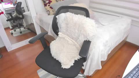 Sharon online show from February 9, 2025, 3:56 pm