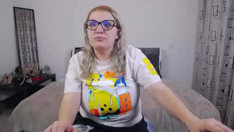 Snapshot of sharronalexa chatting on February 5, 2026, 11:15 am sharronalexa online show from February 5, 2026, 11:15 am