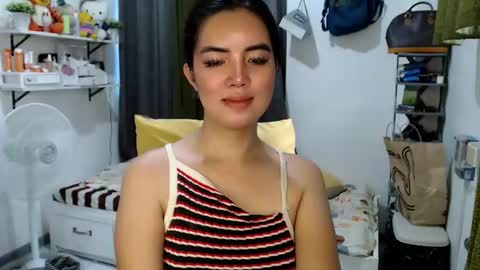 Snapshot of shasha_carreon chatting on January 6, 2026, 3:43 am shasha online show from January 6, 2026, 3:43 am