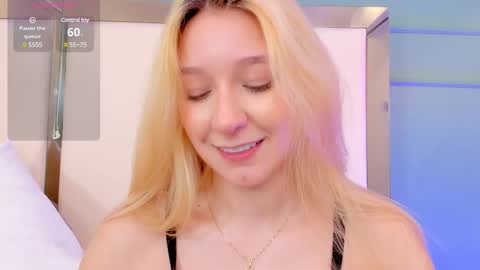 Snapshot of shatall_rouge chatting on February 4, 2025, 8:17 pm Shantall online show from February 4, 2025, 8:17 pm