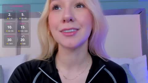 Snapshot of shatall_rouge chatting on February 24, 2025, 5:20 pm Shantall online show from February 24, 2025, 5:20 pm