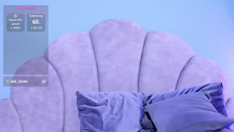 Snapshot of shatall_rouge chatting on March 7, 2025, 7:16 pm Shantall online show from March 7, 2025, 7:16 pm