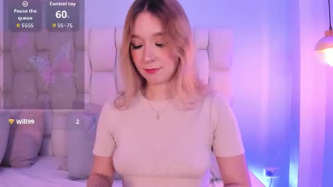 Snapshot of shatall_rouge chatting on October 12, 2025, 5:50 am Shantall online show from October 12, 2025, 5:50 am