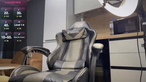 Snapshot of shavarace1 chatting on February 14, 2025, 1:29 pm cumshoters online show from February 14, 2025, 1:29 pm