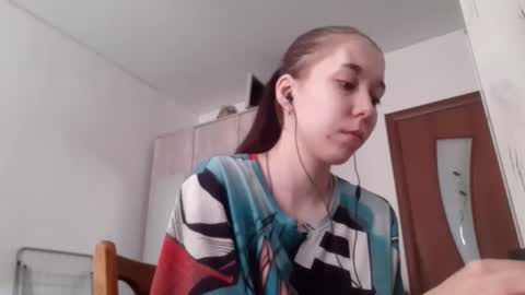 Snapshot of shawanaanene chatting on February 12, 2026, 7:03 am Annette online show from February 12, 2026, 7:03 am