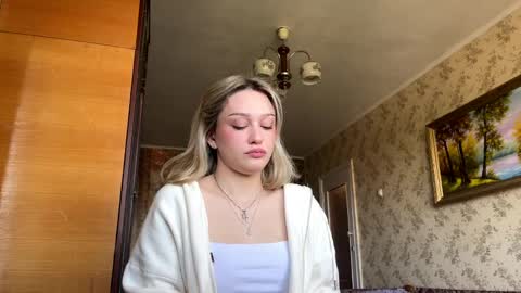 Snapshot of shawandamisemer chatting on April 28, 2026, 9:03 am Lilith online show from April 28, 2026, 9:03 am
