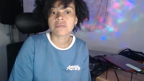 Snapshot of shayna_cute chatting on February 22, 2026, 1:18 am Shayna online show from February 22, 2026, 1:18 am