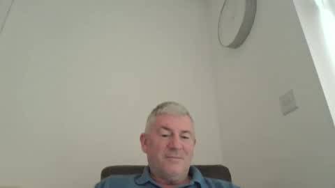 Snapshot of she52 chatting on January 9, 2026, 10:07 am she52 online show from January 9, 2026, 10:07 am