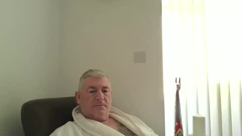 Snapshot of she52 chatting on February 14, 2026, 8:44 am she52 online show from February 14, 2026, 8:44 am