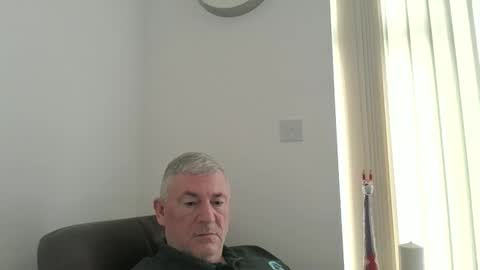 Snapshot of she52 chatting on February 20, 2026, 12:27 pm she52 online show from February 20, 2026, 12:27 pm