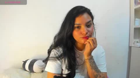 Snapshot of shecdimar chatting on April 28, 2026, 12:31 am shecdimar online show from April 28, 2026, 12:31 am
