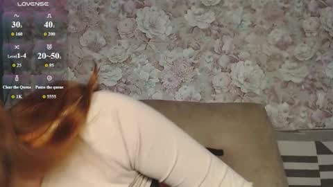 sheenaa_ online show from February 9, 2026, 2:48 am