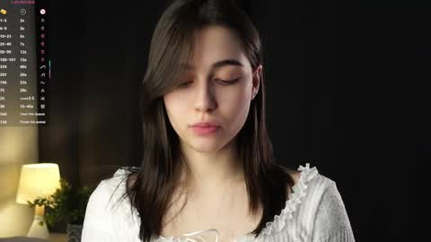 Tessa online show from March 18, 2026, 2:58 am