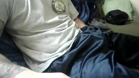 Snapshot of sheepydoggy45 chatting on December 21, 2025, 6:48 pm sheepydoggy45 online show from December 21, 2025, 6:48 pm