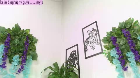 SHEILA  online show from November 16, 2025, 1:44 am