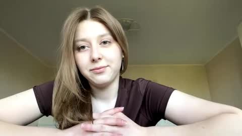 Snapshot of sheilaamici chatting on May 15, 2026, 10:33 am Kris online show from May 15, 2026, 10:33 am