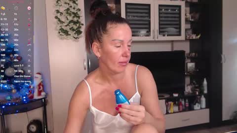 Sheila GMT 2 Tuesday Wednesday Friday Saturday Sunday- 8  5  online show from December 5, 2025, 4:43 am