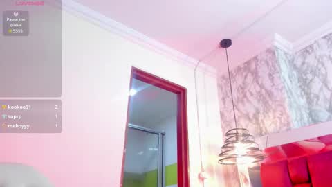 sheilly_brown online show from December 14, 2025, 9:52 pm