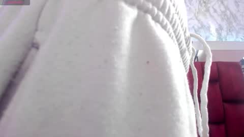 Snapshot of sheilly_brown chatting on February 13, 2026, 9:22 pm sheilly_brown online show from February 13, 2026, 9:22 pm