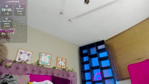 Snapshot of shelby_carson chatting on February 16, 2026, 12:45 pm Shelby cute online show from February 16, 2026, 12:45 pm