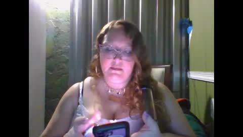 Snapshot of shelbyannn chatting on November 20, 2025, 11:15 pm Red online show from November 20, 2025, 11:15 pm