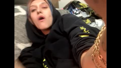 Shelby holes online show from October 1, 2025, 4:51 am