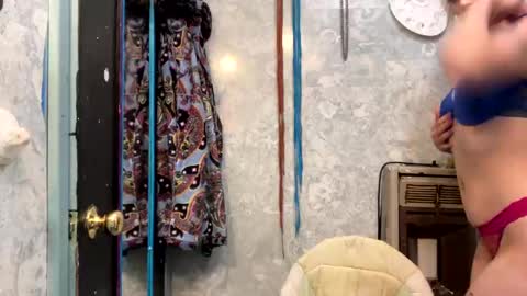 Shelby holes online show from October 24, 2025, 6:54 am