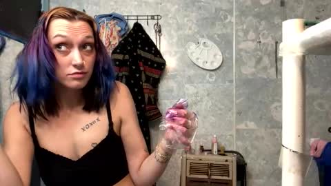 Snapshot of shelbybaby01 chatting on November 20, 2025, 10:37 am Shelby holes online show from November 20, 2025, 10:37 am