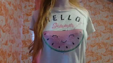 Snapshot of shelikessoymilk chatting on January 13, 2026, 7:52 pm Erika online show from January 13, 2026, 7:52 pm