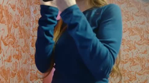 Snapshot of shelikessoymilk chatting on February 21, 2026, 7:26 pm Erika online show from February 21, 2026, 7:26 pm