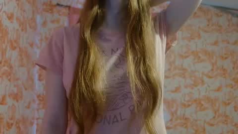 Snapshot of shelikessoymilk chatting on March 9, 2026, 7:18 pm Erika online show from March 9, 2026, 7:18 pm