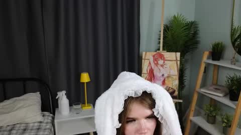 Snapshot of shelleyborom chatting on November 25, 2025, 4:51 pm Sofia online show from November 25, 2025, 4:51 pm