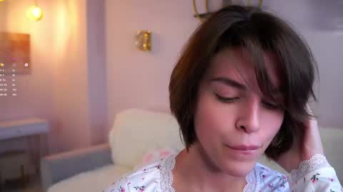 Alex online show from October 4, 2025, 1:25 am