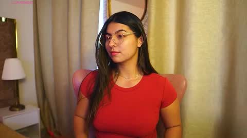 Snapshot of shelleymorell chatting on March 4, 2026, 12:33 pm Transmission schedule Monday - Friday 715 am to 200 pm time Colombia online show from March 4, 2026, 12:33 pm