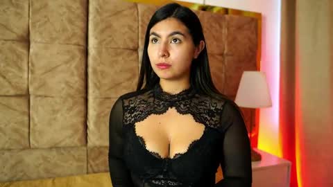 Snapshot of shelleymorell chatting on May 25, 2026, 12:44 pm Transmission schedule Monday - Friday 715 am to 200 pm time Colombia online show from May 25, 2026, 12:44 pm