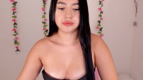 Snapshot of shellyrayhs1 chatting on March 2, 2026, 5:08 am Shelly rayhs online show from March 2, 2026, 5:08 am