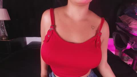 Snapshot of shelsy_loreds chatting on October 2, 2025, 11:50 am Shelsy online show from October 2, 2025, 11:50 am