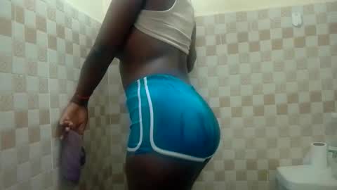 Snapshot of shenaycutesy chatting on October 22, 2025, 1:44 pm shenaycutesy online show from October 22, 2025, 1:44 pm
