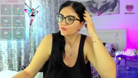 Snapshot of sherllystone chatting on January 25, 2025, 1:19 pm Miky online show from January 25, 2025, 1:19 pm