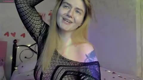 Snapshot of sherritate chatting on February 15, 2026, 7:05 am Sherri online show from February 15, 2026, 7:05 am