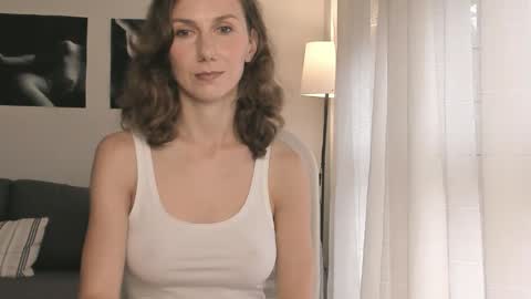 Snapshot of shesleepsnaked chatting on November 13, 2025, 2:49 pm shesleepsnaked online show from November 13, 2025, 2:49 pm