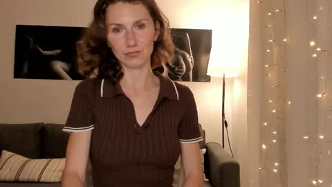 Snapshot of shesleepsnaked chatting on March 20, 2026, 7:19 pm shesleepsnaked online show from March 20, 2026, 7:19 pm