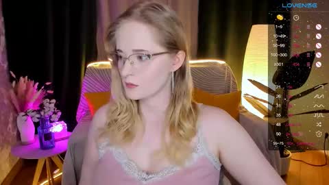 Hello guys my name is Aemilia online show from February 5, 2026, 8:30 am