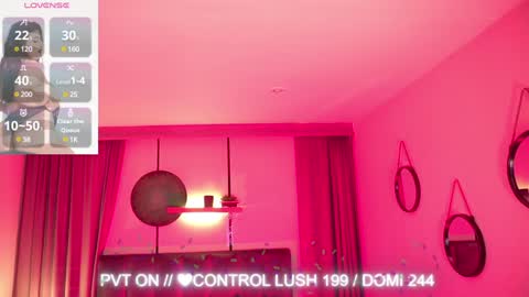 Snapshot of sheyla_hills_ chatting on January 20, 2025, 4:32 am Sheyla online show from January 20, 2025, 4:32 am